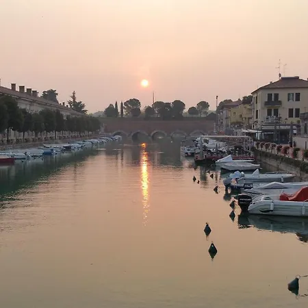 아파트 La Regina Del Garda